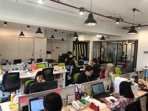 Rocketindo Reviews in Jakarta, Indonesia .